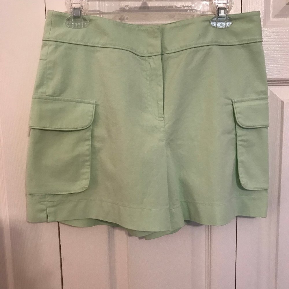 Danielle M & trousers pale green short